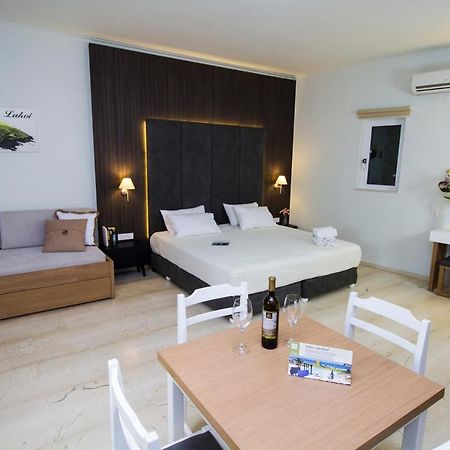 Elia Stalos Apartments Exterior photo
