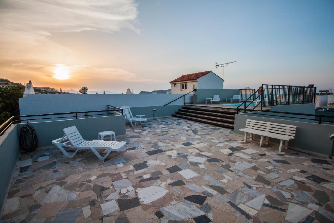 Elia Stalos Apartments Exterior photo